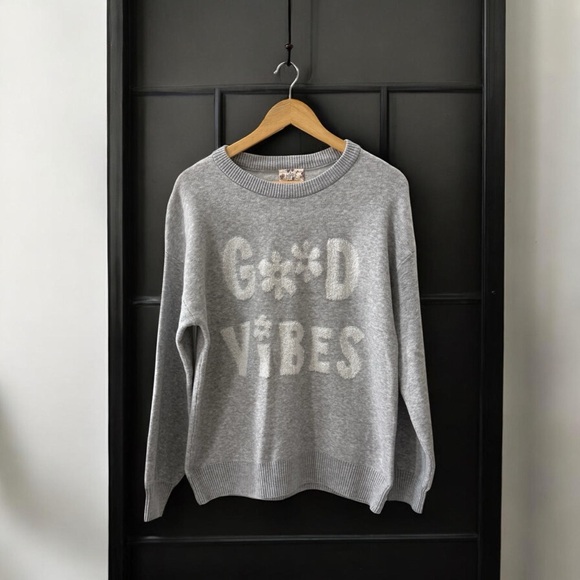 NWT Hippie Rose Gray White Good Vibes Sweater! Medium! NEW! - Picture 9 of 9